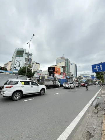 Bán nhà 3 Tầng Mặt Tiền Cộng Hòa P15 TÂN BÌNH
