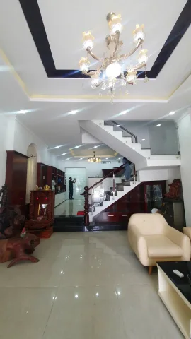 BÁN NHÀ 3 LẦU – MẶT TIỀN NHỰA THCS TÔ KÝ – GIÁ CHỈ 6.5 TỶ - Đã bán
