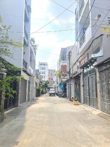 ĐƯỜNG 8M,  HẺM 246 ĐỒNG ĐEN, NGAY KHU BÀU CÁT, 66 M2 X 4 TẦNG, CHỈ 9 TỶ 800