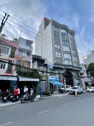 Mặt Tiền Đường Bạch Đằng - Nhà 4 Tầng - DT : 4x27,5= 110m² full thổ cư ngang 4m giá 23.9 tỷ tại Phường 02 Quận Tân Bình