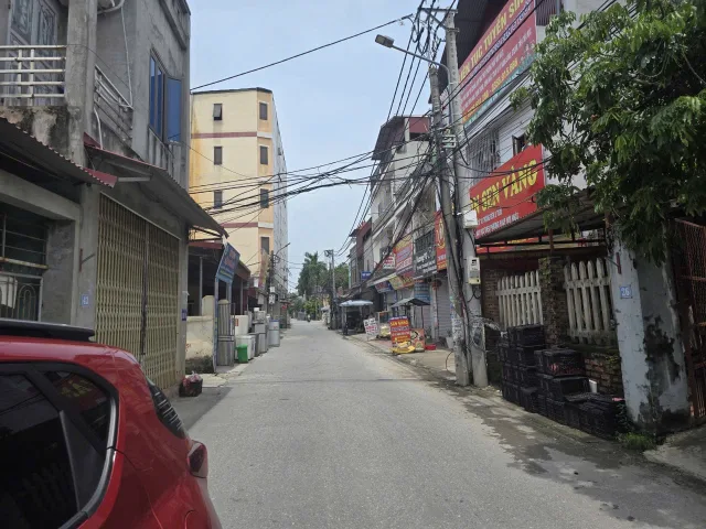 Bán 169m đất. Lô áp góc. Giãn dân lãm trại. Mặt đường chính nguyễn long bảng. Phường nam sơn bắc ninh
