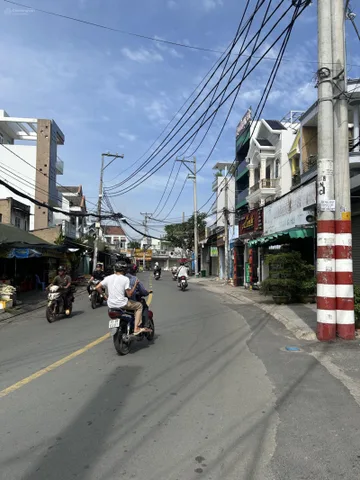 Bán nhà 658.1m² mặt tiền đường Đình Phong Phú, Phường Tăng Nhơn Phú. Q9