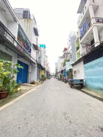 Bán nhà gấp 4 Tầng HXH Đ số 9 bhh Bình Tân