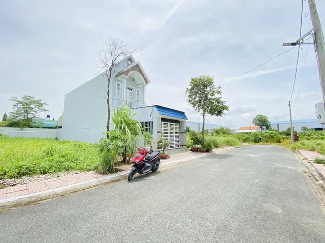 Bán nhà 102.9m² ngang 4m giá 1.95 tỷ Xã Mỹ Lệ