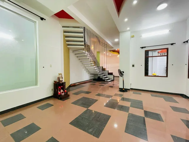 ⭐️⭐️ Biệt thự 3 tầng HXH 210m2 – Nguyễn An Ninh BT