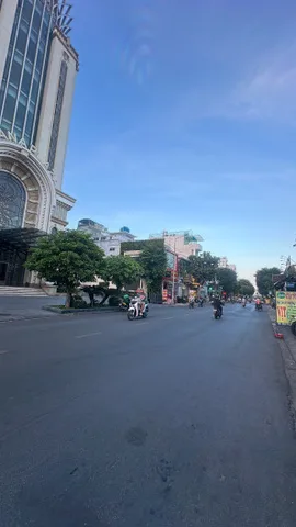 Nhà Vườn Lài 39m², Hẻm Oto, 4x10m, giá 5.7 tỷ, 3 Tầng, Tân Phú