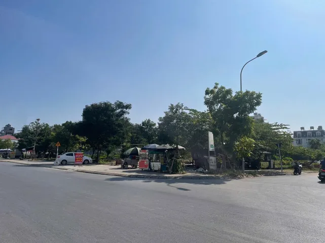 Bán 104.1m đất. Lô góc nhìn vườn hoa. Giãn dân khu 6 đại phúc. Mặt đường nguyễn quyền. Phường võ cường bắc ninh
