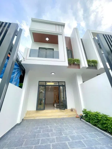 VÌ LÍ DO KẸT TIỀN CẦN BÁN GẤP CĂN NHÀ MỚI XÂY HOÀN THIỆN CHỈ VỚI 379 TRIỆU NHẬN NGAY NHÀ