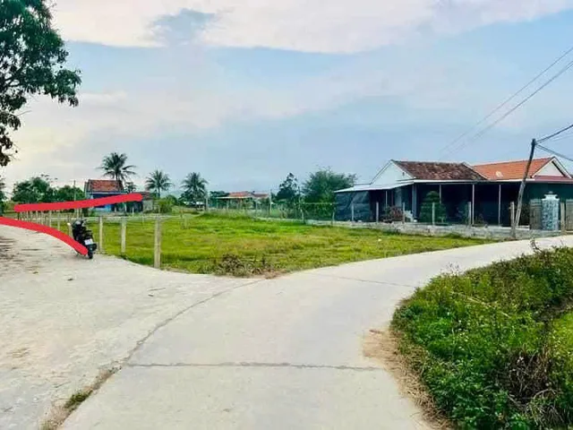 0938113403 Bán lô góc 2 mặt tiền 227.2m² full thổ cư ngang 10m giá 630 triệu tại Xã Bắc Ninh Hòa