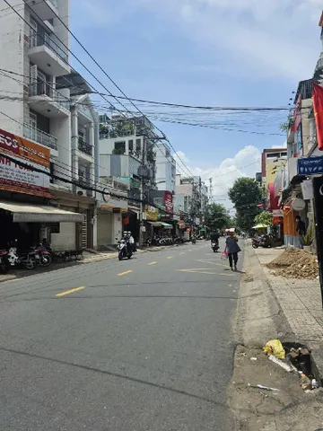 Bán nhà 160m² full thổ cư ngang 5m giá 23.5 tỷ tại Phường Phú Thọ Hòa