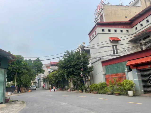 Bán 90m đất làn 2 sứ long phương. Trung tâm thủ phủ cụm công nghiệp khắc niệm và khu công nghiệp nam sơn. Phường hạp lĩnh bắc ninh