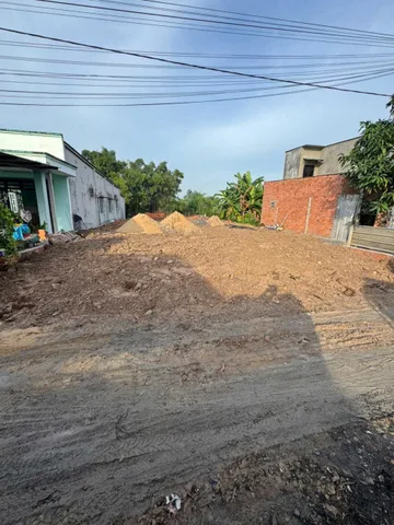 396m2 đất ( có 100m2 thổ) hẻm đường 122 xã Tân Thạnh Đông , Củ Chi giá 5,6 tỷ