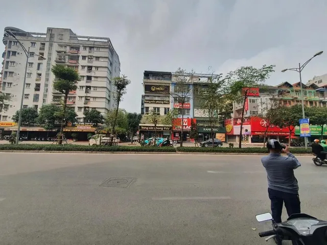 🏢 BÁN TÒA NHÀ MẶT PHỐ NGUYỄN HOÀNG – 8 TẦNG – THANG MÁY – KINH DOANH ĐỈNH CAO