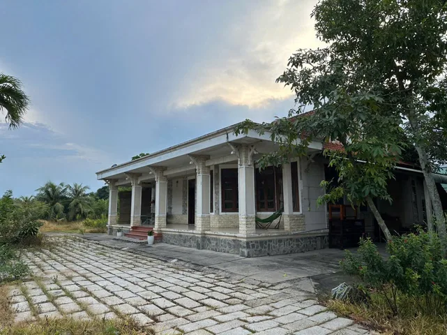 Bán nhà 2897.4m² giá 21.54 tỷ Phường Thuận An