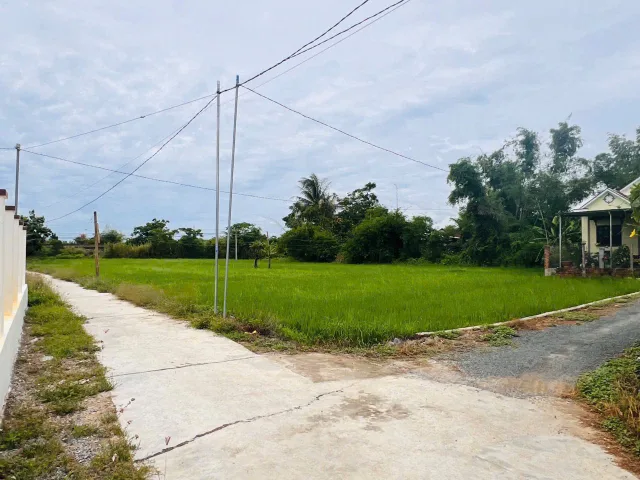 0763615365 Bán đất 399.8m² giá 1.3 tỷ Phường Ninh Hòa