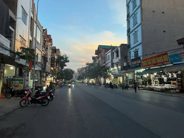 Bán 120m đất giãn dân trục chính chợ do nha. Phố tú mỡ. Phường quế võ bắc ninh
