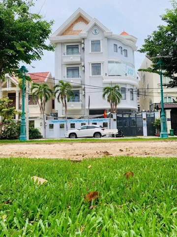 Bán nhà 235.1m² ngang 14,7m giá 46 tỷ Phường Tân Hưng