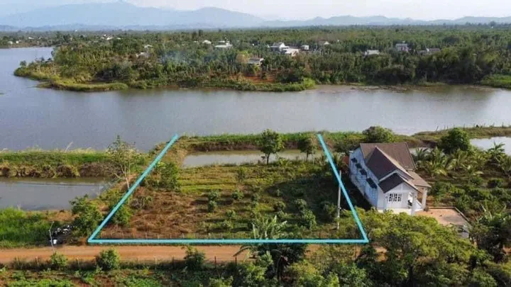 Bán đất 320m² giá 750 triệu Xã Ea Ning