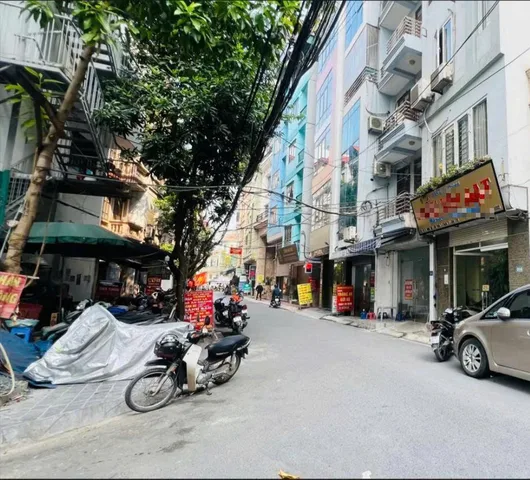 🏢 BÁN TÒA NHÀ VĂN PHÒNG CAO CẤP NGUYỄN HOÀNG – THANG MÁY – DOANH THU 2 TỶ/NĂM