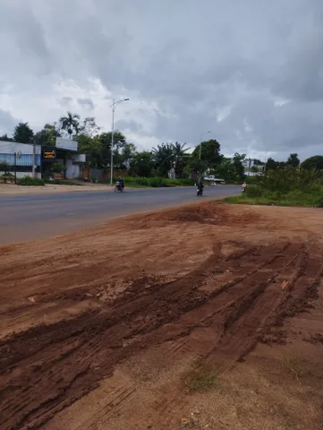Mặt tiền kinh doanh quốc lộ 26, km57 gần khu hành chính mới
Diện tích 10*46, tc75
Khu dân cư , quán xá , gara
Thích hợp kinh doanh, đầu tư sinh lời
Giá chỉ 4tỷ xxx
Lh 0393504636 để xem sổ và vị trí ạ