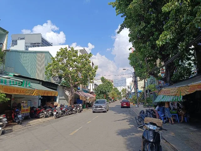 Bán Gấp Nhà 6 TẦNG MT LÊ LƯ TÂN PHÚ