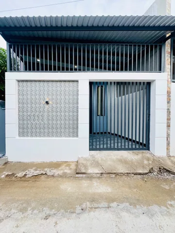 BÁN NHÀ MỚI XÂY HẺM 81 TRƯƠNG ĐỊNH, RẠCH GIÁ