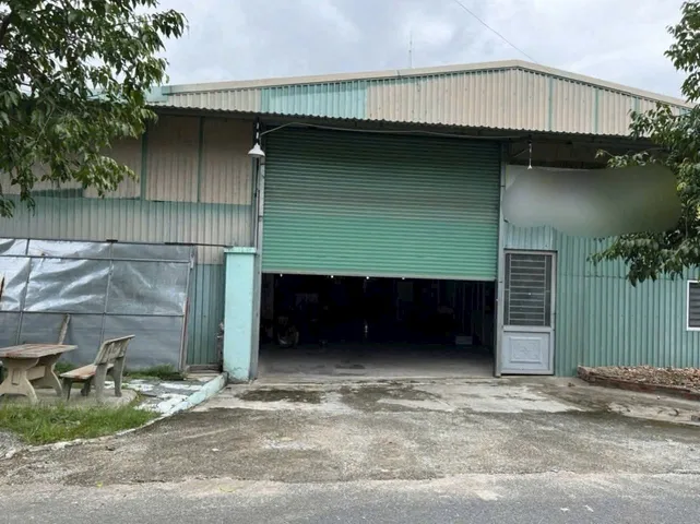 Bán nhà xưởng hơn 1600m2, mặt tiền đường Bình Nhâm 07, Gần nhà Hàng Dìn Ký Cầu Ngang