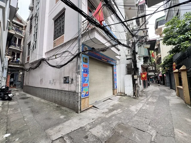 BÁN NHÀ ĐƯỜNG QUAN NHÂN. 70M2 NHÀ CẤP 4. MT 6.2M, PHÙ HỢP KHÁCH MUA XÂY MỚI.