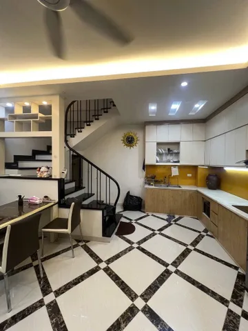 Bán Nhà Ngõ 67 Nguyễn Văn Cừ, Long Biên 40m2, 5T giá 7,55 tỷ (Cam kết chuẩn)