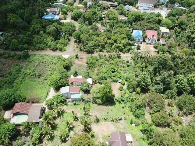 Bán đất 940m² ngang 20m giá 2.4 tỷ tại Xã Hòa Phú