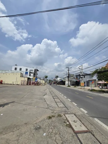 BÁN ĐẤT MẶT TIỀN ĐƯỜNG NGUYỄN DUY TRINH, LONG TRƯỜNG - 1865m2 ( 1312 thổ ) - GIÁ 130 TỶ TL MẠNH