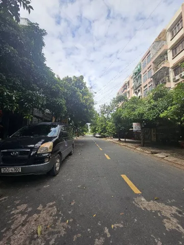 Bán nhà 80m² - 4 Tầng , Đường 20m , ngang 4m giá 11.35 tỷ Phường Sơn Kỳ, Tân Phú.