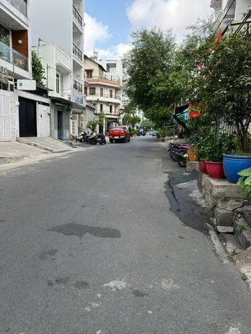 Bán nhà 81m² ngang 4,1m giá 13.8 tỷ Phường Tân Hưng