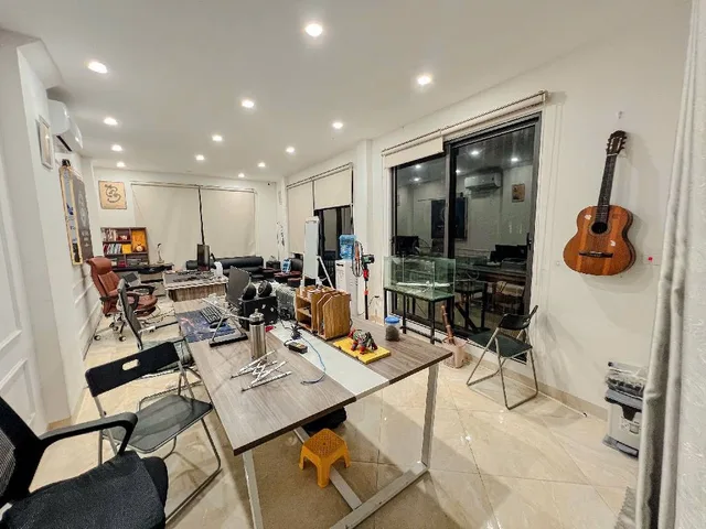Bán nhà 35m² giá 22 tỷ Phường Láng