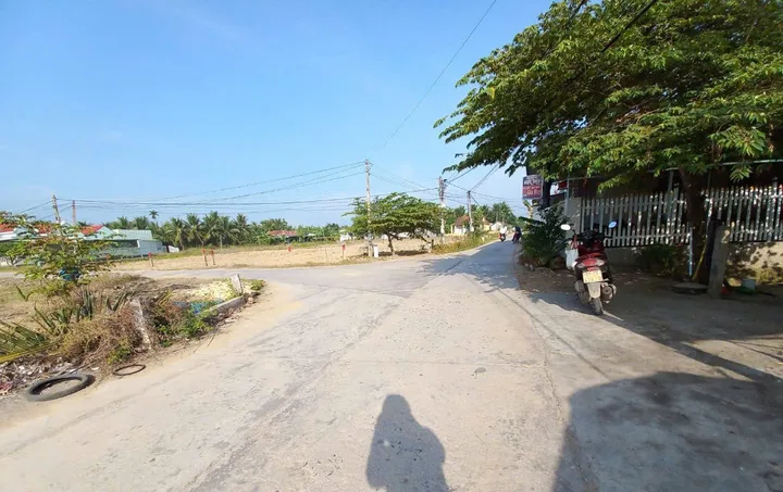 0763615365 Bán đất 118.8m² giá 710 triệu Xã Tân Định Z94