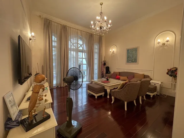 Bán nhà Tây Sơn lõi Đống Đa – 111m² – oto đỗ cửa – giá 27 tỷ