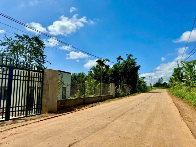 CÒN 01 LÔ ĐẤT GIÁ RẺ THUỘC HẺM ĐƯỜNG 19/5 QUY HOẠCH NỐI VÀO ĐƯỜNG TRÁNH ĐÔNG