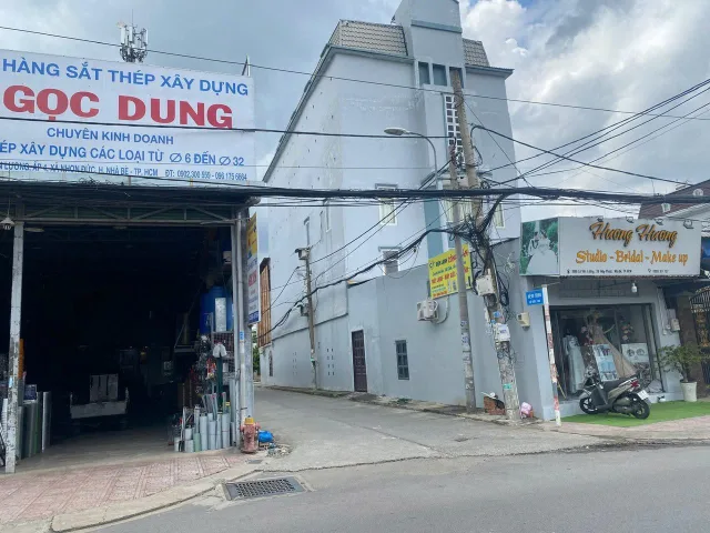Đất đẹp 5M*20M - 110,8m2 thổ cư giá 3.9 tỷ - Ngay chợ - Đường rộng - Giao thương thuận tiện - Đường Lê Văn Lương - Nhà Bè TP. Hồ Chí Minh - Liên hệ 0919089456