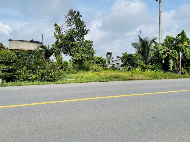 Bán đất 750m² ngang 10mX75M giá 1 tỷ Xã Tân Biên