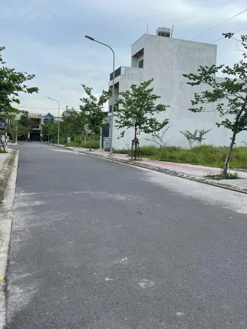 VỊ TRÍ VÀNG CHO KINH DOANH - ĐẤT NỀN QUẬN 9 VỊ TRÍ ĐẸP SÁT VINHOMES - LỢI THẾ VƯỢT TRỘI - GIÁ CHỈ 35 TRIỆU/M2