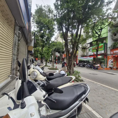 Bán nhà Mặt phố Trần Nguyên Đán 92/100m² ngang 4.2m giá 70 tỷ Phường Định Công (LH: Zalo 0862299066)
