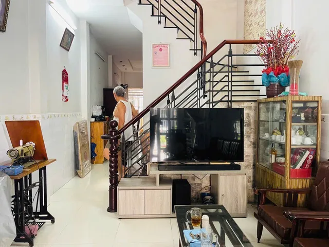Nhà Đẹp 3 Tầng Diện Tích 66m2  Đường Xe Tải  Ô Bàn Cờ Ra Lê Đức Thọ P 15 Gò Vấp