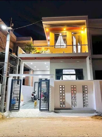 Chỉ 600 triệu sở hữu ngay căn lầu mẫu Biệt Thự Mini như hình - Gần Bờ Kè Mới Bửu Long