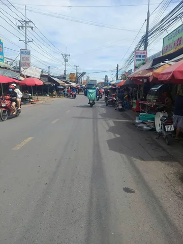 Bán gấp đất gần sân bay Long Thành. S hơn 100m2, Gía thương lượng. Sổ sẵn_Full thổ cư
