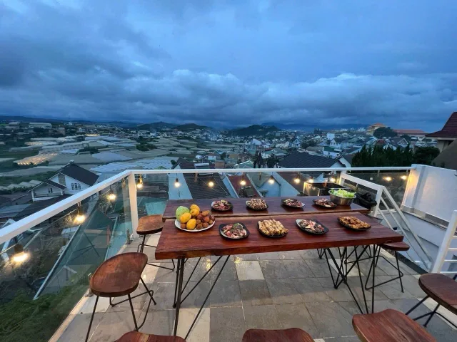 🏠 GIẢM GIÁ KỊT SÀN – CHỈ 8,3 TỶ
Bán Homestay KQH Ngô Quyền