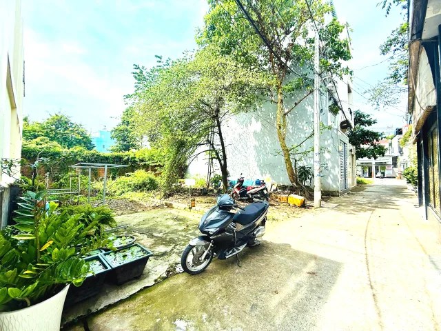 Bán đất 61m² ngang 4m giá 5.5 tỷ Phường Bình Trưng