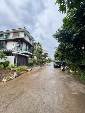 Bán đất 90m² ngang 5m giá 4.7 tỷ Phường Việt Trì