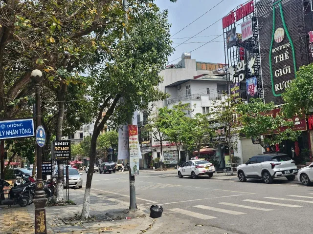 Bán nhà góc đường ngọc hân công chúa  bắc Ninh 152m2 mặt 9,3m giá 36 tỷ
