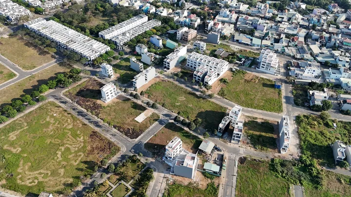 Đất nền Lã Xuân Oai – Nguyễn Duy Trinh, sổ hồng riêng, gần vành đai 3 – bến xe Miền Đông mới
