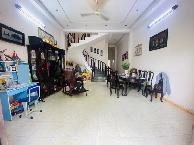 🏡 BÁN NHÀ MẶT TIỀN ĐƯỜNG 179 HOÀNG HỮU NAM – 135M² (5m x 27m), 2 TẦNG, PHƯỜNG TÂN PHÚ – QUẬN 9 CŨ